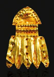 Idolhaftes Aufnähplättchen aus Goldblech. ... 