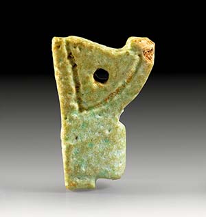 Amulett in Form der Krone von Unterägypten. ... 