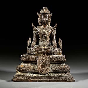 Sitzende Buddhastatue. Bronze. Buddha ist ... 