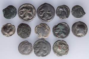 A lot containing 13 Celtic (Gaul) Bronze ... 