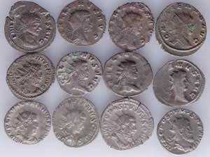 A lot containing 12 antoniniani, including ... 