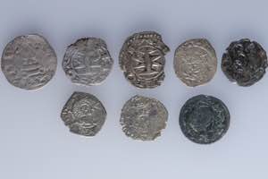 A lot containing 8 silver feudal & Royal ... 