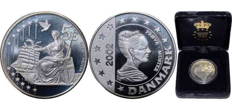 Denmark Kingdom 2002 5 Euro ... 
