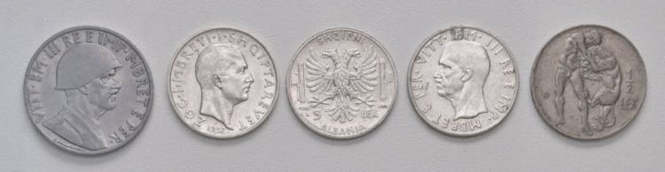 Lot Münzen Ausland, Albanien. 5 ... 