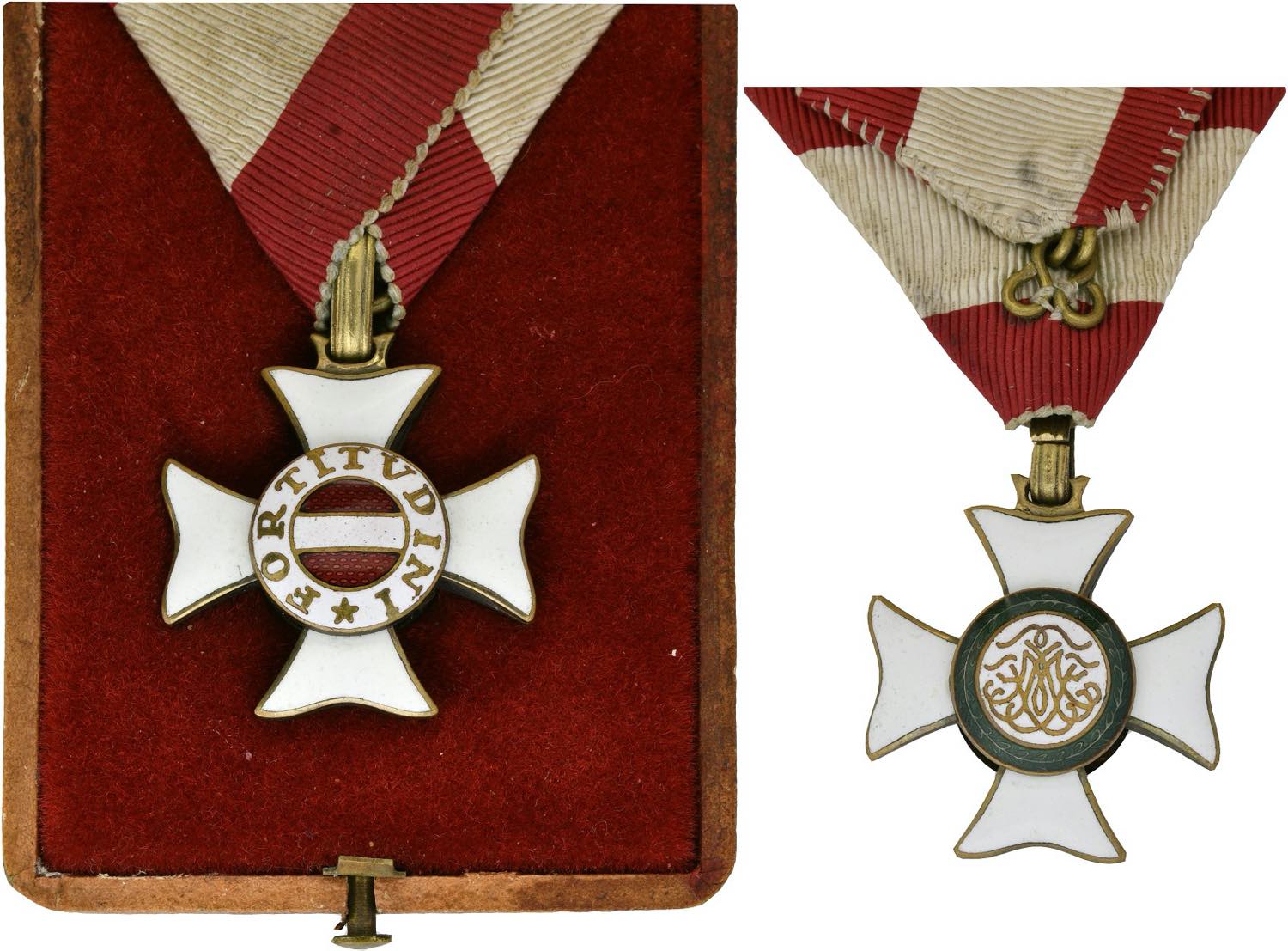 LOTE DE MEDALLAS DE UN MILITAR ESPAÑOL