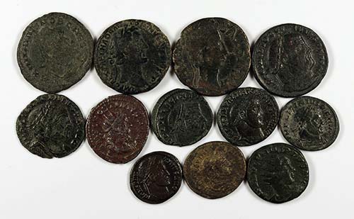 Lote de 12 monedas romanas. A ... 