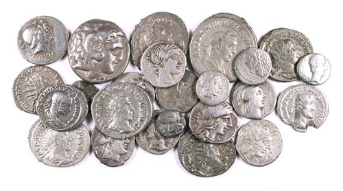 Lote de 24 monedas griegas y ... 