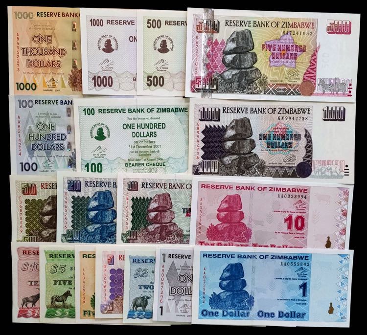 Zimbabwe. 18 billetes de distintos ... 