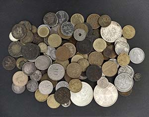 Lote de 125 monedas muy diversas, alguna en ... 