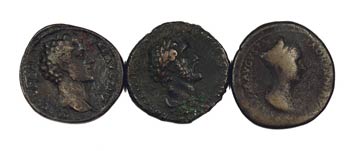 Lote de 3 ases de la dinastía Antoniniana. ... 