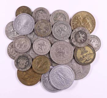 1860-1975. Lote de 1 moneda de Afars y ... 