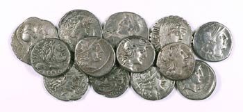 Lote de 13 denarios republicanos. A ... 