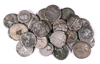Lote de 25 denarios republicanos, alguno ... 