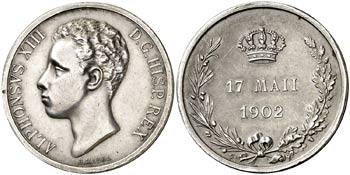 1902. Alfonso XIII. Medalla de Distinción.  ... 