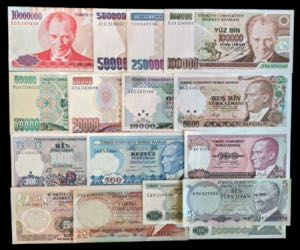 Turquía. 16 billetes de diversos valores y ... 