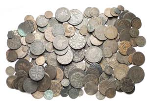 Lote de 194 monedas españolas en cobre. A ... 