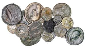 Lote de 15 monedas antiguas: 5 ibéricas (1 ... 