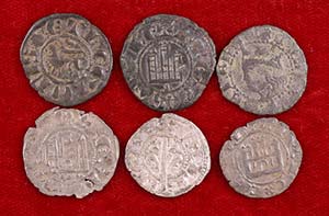 Lote de 5 monedas medievales castellanas y ... 