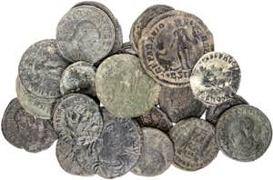 Ancient coins - Lote de 26 bronces del Bajo ... 