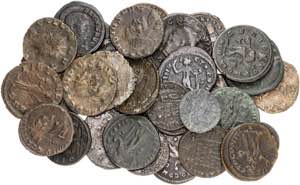 Ancient coins - Lote de 32 bronces del Bajo ... 