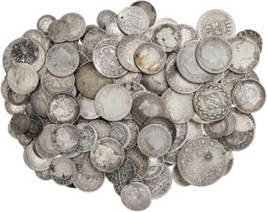 Lote de 157 monedas españolas en plata, ... 