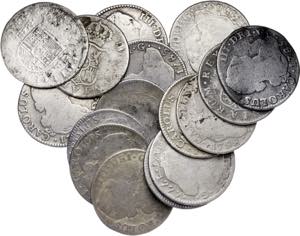 Lote de 16 monedas de 2 reales de Felipe V y ... 
