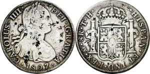 1807. Carlos IV. México. TH. 8 reales. ... 