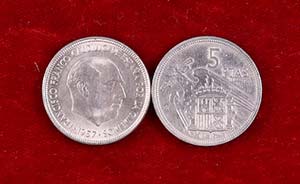 1957*58 y *63. Estado Español. 5 pesetas. ... 