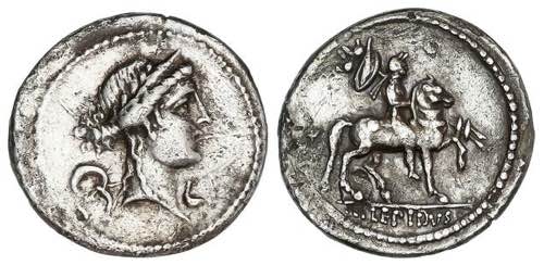 Denario. 61 a.C. AEMILIA. M. ... 