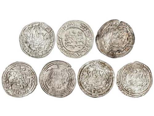 Caliphate - Lote 7 monedas Dirham. ... 