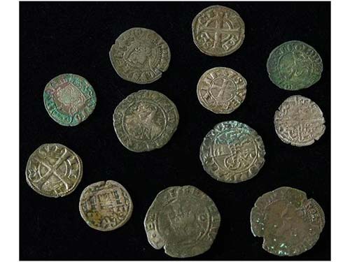 MEDIEVAL COINS - Lote 12 cobres. ... 