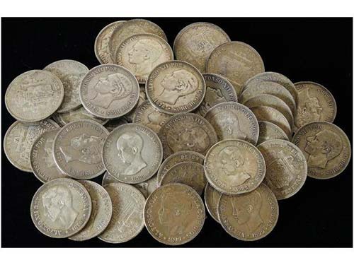 Lote 45 monedas 5 Pesetas. 1870 a ... 