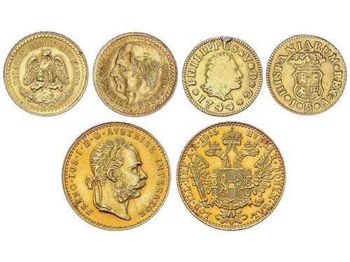 Lote 3 monedas. 1744, 1915 y 1945. ... 