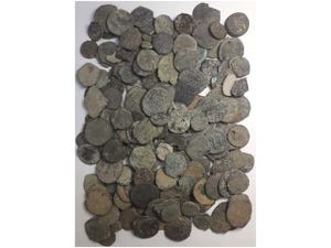 Lots - Lote alrededor 200 monedas. AE. ... 
