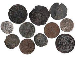 Lote 11 monedas. JAUME II, FERRAN II, ... 