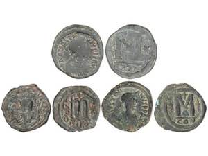Lote 3 monedas Follis. 409 a 602 d.C. ... 