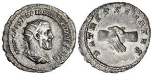 Antoniniano. Acuñada el 238 d.C. PUPIENO. ... 