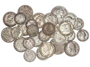 Lote 28 monedas de plata módulo pequeño. ... 