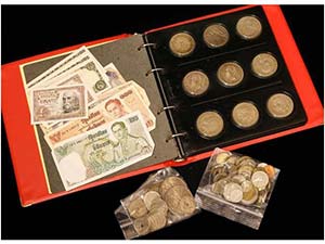 Lote 139 monedas y 20 billetes. siglo XIX y ... 
