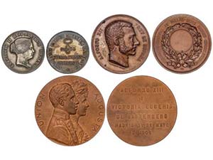Lote 3 medallas. 1862, 1884 y 1906. ISABEL ... 