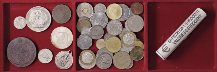 LOTTI - Estere  RUSSIA - 2 monete, ... 