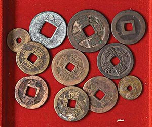 LOTTI - Estere  CINA - Lotto di 11 monete