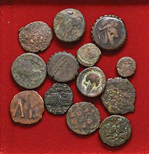 LOTTI - Bizantine  Lotto di 13 monete (9 ... 