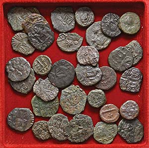 LOTTI - Bizantine  Lotto di 34 monete