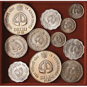 LOTTI - Estere  INDIA - Lotto di 11 monete