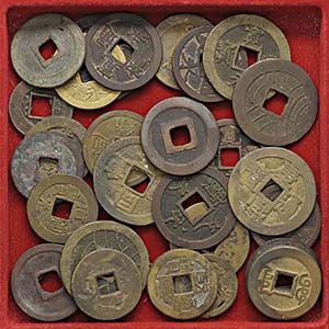 LOTTI - Estere  CINA - Lotto di 30 monete