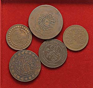 LOTTI - Estere  TUNISIA - Lotto di 5 monete