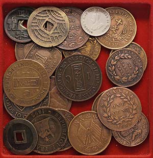 LOTTI - Estere  VARIE - Lotto di 24 monete