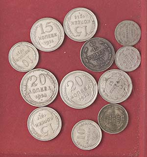 LOTTI - Estere  RUSSIA - Lotto di 12 monete