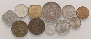 LOTTI - Estere  CURACAO - 7 monete (4 in AG) ... 